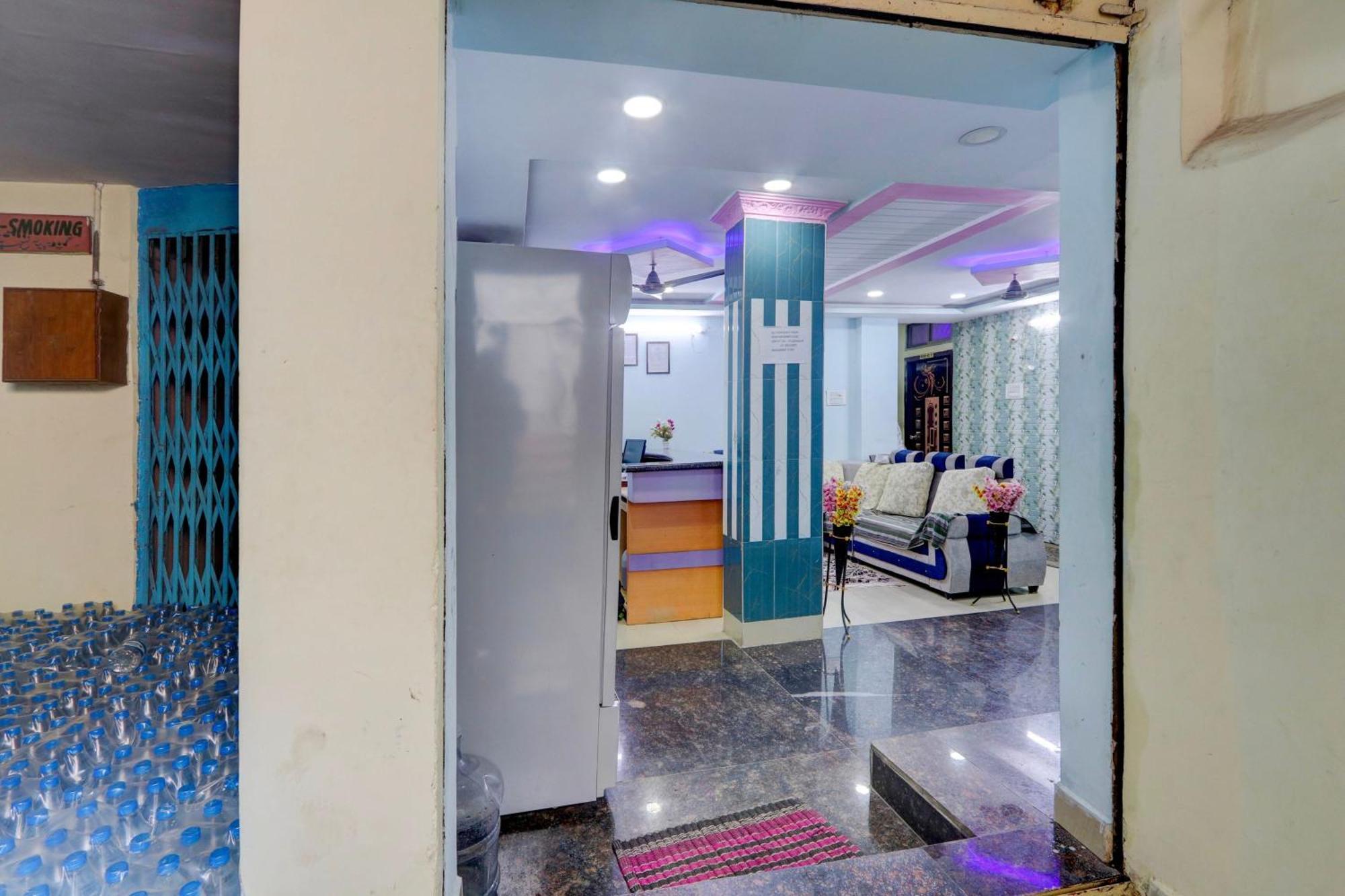 Spot On Al Nizam Guest House Хайдарабад Экстерьер фото